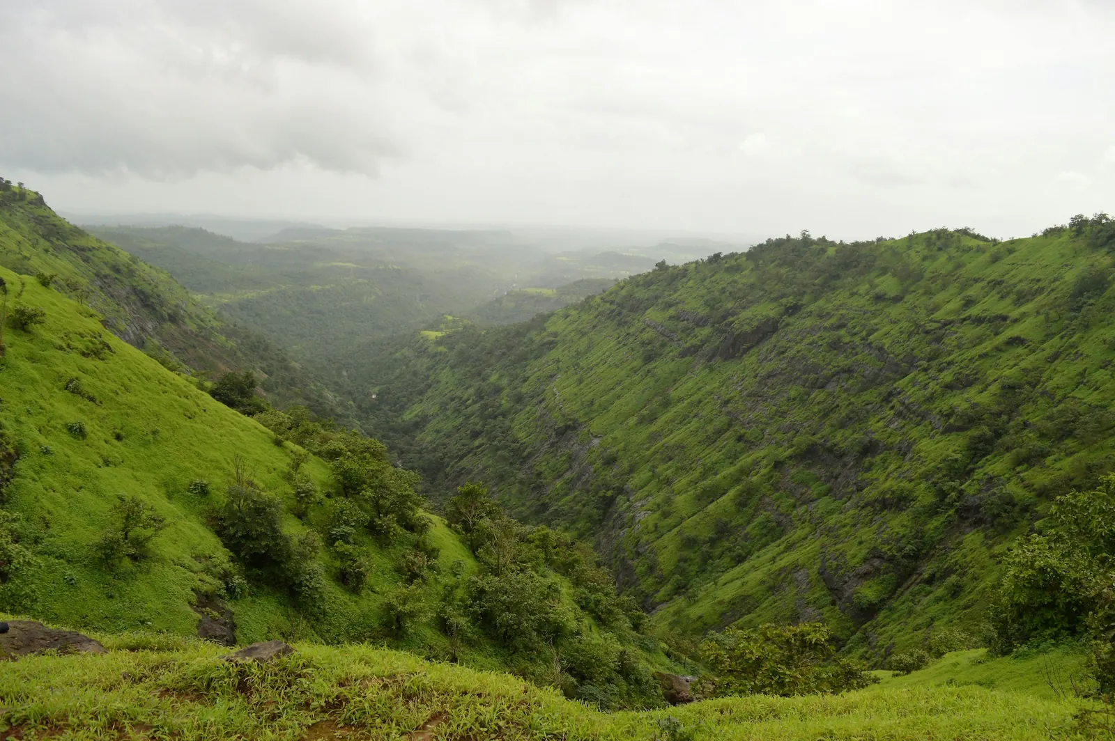 Green mountains under monsoon cloud at Igatpuri